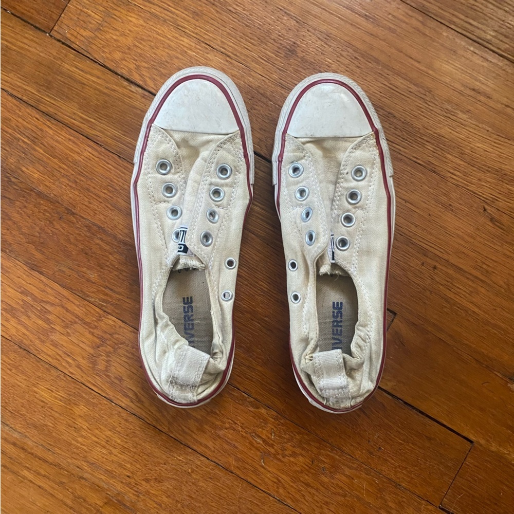 Converse Womens Slip-On Sneakers